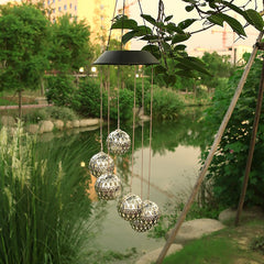 Lampa solara de tip decoratiune pentru gradina, Practicpentrucasa, model clopotel de vant, alb cald