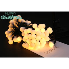 Instalatie Craciun, 5 metri, 20 de LED-uri cu ornament tip Bulb, 8 jocuri de lumini alb cald, cu energie solara, liniar, cablu verde, interior/exterior, Practicpentrucasa