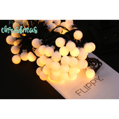 Instalatie Craciun, 5 metri, 20 de LED-uri cu ornament tip Bulb, 8 jocuri de lumini alb cald, cu energie solara, liniar, cablu verde, interior/exterior, Practicpentrucasa