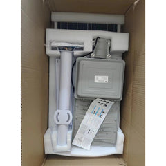 Lampa solara stradala Practicpentrucasa, pentru curte sau strada, cu trei grile, finisaj mat, rezistent la apa, montare prin fixare, senzor lumina, baterie de litiu, IP65, lumina rece, putere 1000W, autonomie 10 ore, 55 x 23 x 9 cm, gri