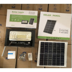 Proiector LED/Lampa solara de exterior Practicpentrucasa, 22 cm x 27 cm, Rezistent la Apa IP67, cu Panou Solar, 248 LED SMD, 150 W, Senzor de lumina, Timer, cu Telecomanda, 2 moduri de iluminat, kit montaj inclus, Lumina Rece
