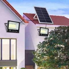Set 2 proiectoare LED SMD 30W cu incarcare solara Practicpentrucasa, panou solar, cu telecomanda, suport prindere, material ABS, 1.2AH, 200LED-uri, 13x13.5 cm, negru