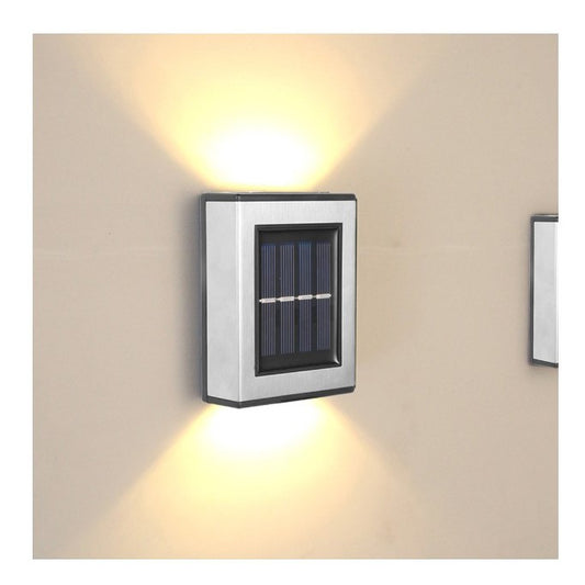 Aplica solara LED Practicpentrucasa, ABS/Policarbonat, rezistenta la apa IP65, pentru trepte, borduri, terasa, 1.2V, 600mah, 10 x 7.5 x 3 cm, lumina alb calda, negru