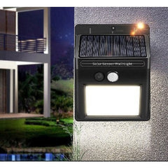 Lampa cu incarcare solara si senzor de miscare pentru exterior, 64 LED cu distanta de inductie, montaj pe perete, fara cabluri, Practicpentrucasa